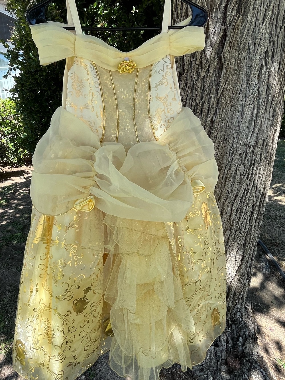 Disney Deluxe Belle Dress 7/8 gold yellow Halloween dress up princess Beauty